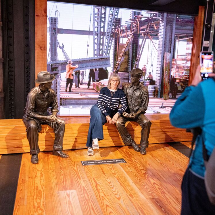 エンパイア ステート ビル: ニューヨーク市のトップ アトラクションを訪問